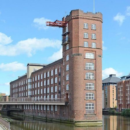 Riverside Studio Apartments Close To City Centre York Exteriör bild